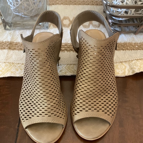 Soda Shoes - Picture 2 of 9